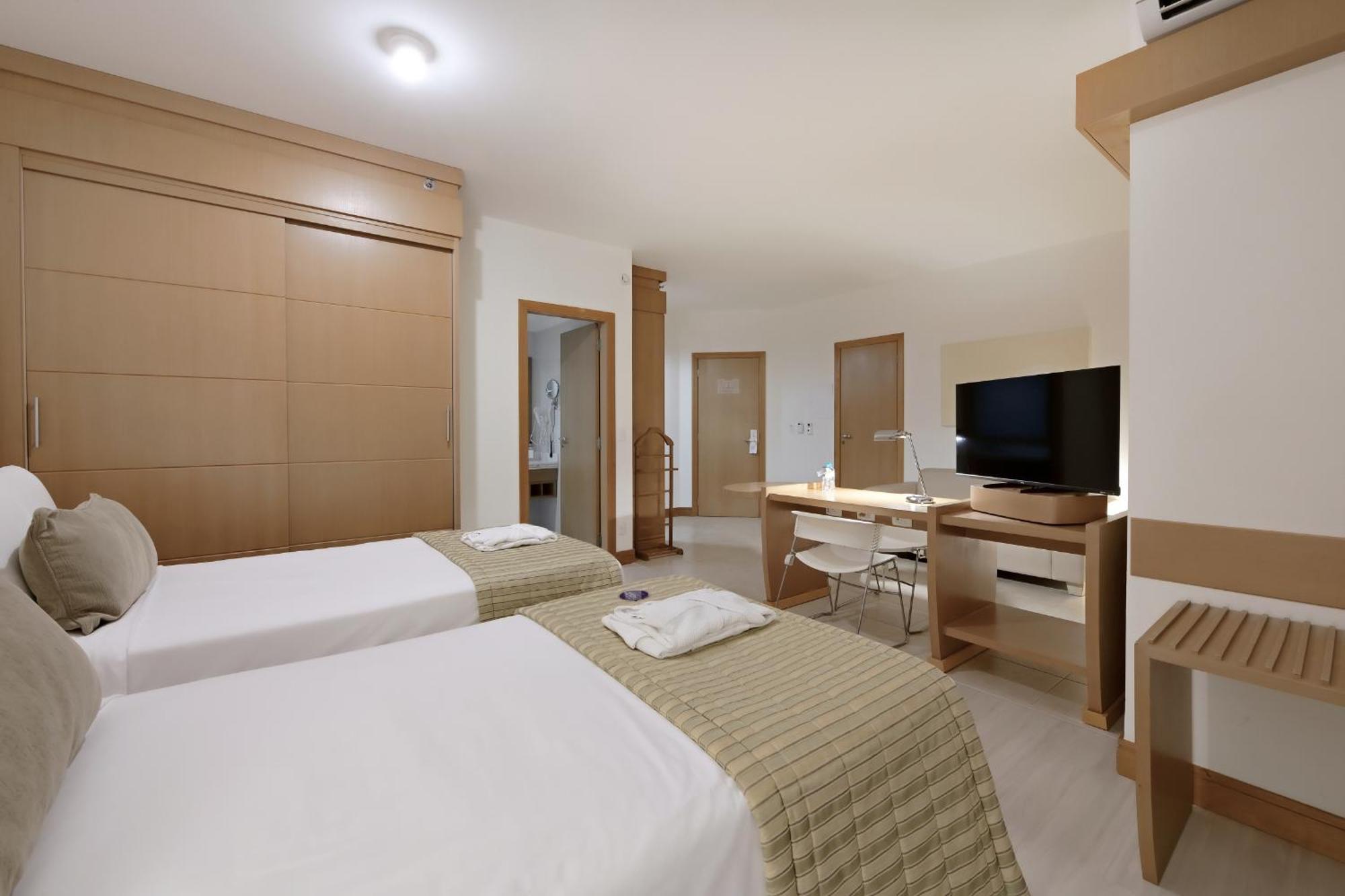 Araucaria Plaza Hotel Ribeirao Preto Exterior photo